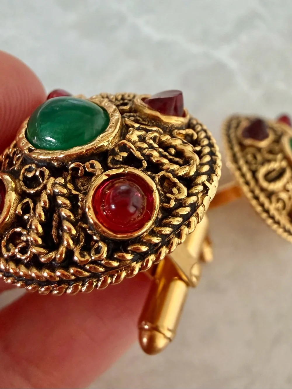 Vintage CHANEL Gold-Tone Metal Red & Green Gripoix Cabochon Cufflinks